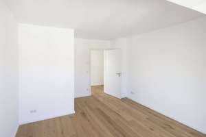 Über den Dächern Friedenaus: Lichtdurchflutetes Dachgeschoss im Erstbezug mit Aufdachterrasse! – Stierstraße 9, 12159 Friedenau, Berlin – Vorschaubild 9