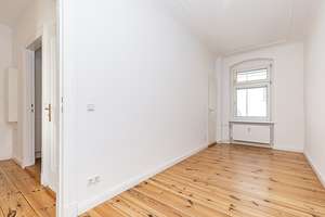 HOCHWERTIG SANIERTE  2-ZIMMER-WOHNUNG MIT BALKON – Gerichtstraße 84, 13347 Gesundbrunnen, Berlin – Vorschaubild 2