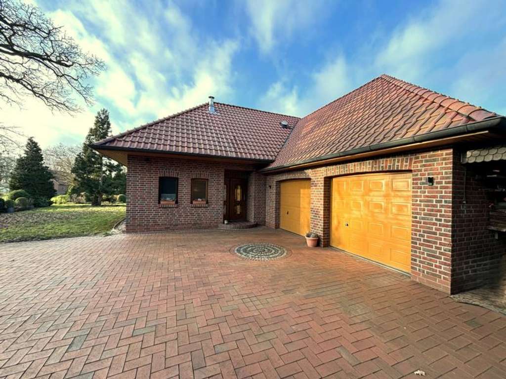 Immobilie in Dötlingen - Junger Bungalow mit Ausbaureserve in Nuttel - Bild 0