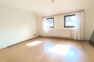 ++ FREISTEHENDES EINFAMILIENHAUS MIT VIELEN DETAILS IN GUTER LAGE!! ++ – Die vollständige Adresse der Immobilie erhältst du vom Anbieter., 34479 Breuna – Vorschaubild 9