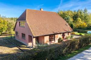 Raus auf´s Land! Einfamilienhaus mit Weitblick über Felder und Wiesen in Stolpe – Die vollständige Adresse der Immobilie erhältst du vom Anbieter., 23730 Altenkrempe – Vorschaubild 5