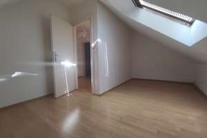günstige 3 Zi Dachgeschoss Wohnung in zentraler Lage Elberfeld Nordstadt – Albrechtstr. 19, 42105 Elberfeld, Wuppertal – Vorschaubild 8
