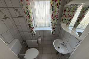 3 Familienhaus mit Garagen, Garten und Balkon sowie PV Anlage – Niederwaldstraße 17, 76532 Sandweier, Baden-Baden – Vorschaubild 14