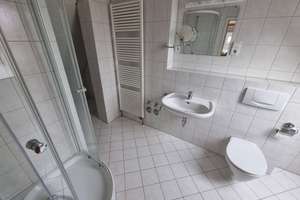 2‑Zimmer‑Maisonette über zwei Ebenen mit Balkon, EBK und Stellplatz – Die vollständige Adresse der Immobilie erhältst du vom Anbieter., 70565 Rohr, Stuttgart – Vorschaubild 11