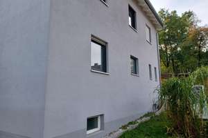 Energie-effizient, neuwertig und bezugsfertig: Toskanahaus in Burglengenfeld – Die vollständige Adresse der Immobilie erhältst du vom Anbieter., 93133 Burglengenfeld – Vorschaubild 4