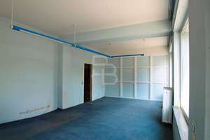 Arbeiten im Erdgeschoss – Zuhause in den Etagen darüber – Oberstraße 55, 51149 Westhoven, Köln – Vorschaubild 3