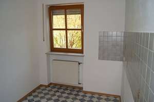 Schönes, behagliches Reiheneckhaus in Hengersberg – Die vollständige Adresse der Immobilie erhältst du vom Anbieter., 94491 Hengersberg – Vorschaubild 3