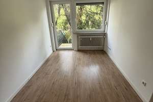 Großräumige 4-Zimmer Wohnung in bester Lage, Schwabing West