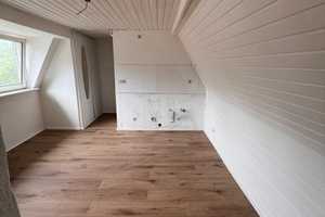 Kaufpreisreduzierung - Lukrative Kapitalanlage - 2 Häuser - 6 Parteien - Faktor 18 !! – Hauptstraße 139, 51503 Rheinisch-Bergischer Kreis – Vorschaubild 14