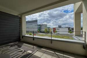 Heinrich Heine Gärten: repräsentative 2 Zimmer Wohnung mit 2 Balkonen – Die vollständige Adresse der Immobilie erhältst du vom Anbieter., 40549 Heerdt, Düsseldorf – Vorschaubild 12