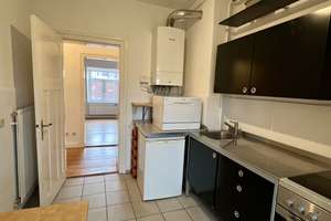 Charmante Altbau-Wohnung mit Balkon – Die vollständige Adresse der Immobilie erhältst du vom Anbieter., 24143 Gaarden-Ost, Kiel – Vorschaubild 11