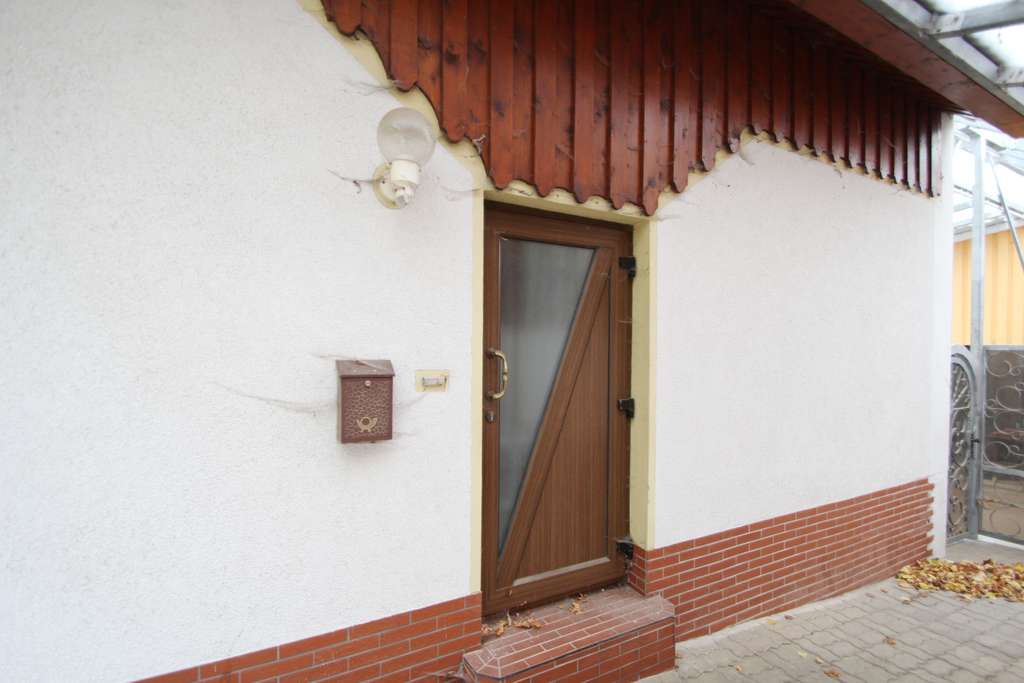 Immobilie in Seesen - freistehendes Zweifamilienhaus in der Nähe von Seesen, in ruhiger Lage von Bornhausen - Bild 4