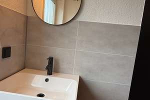 Attraktive, modernisierte 2-Zimmer-Wohnung mit Balkon im 3. OG in Ronhof / Kronach – Starenweg 78, 90765 Ronhof, Kronach, Fürth – Vorschaubild 3