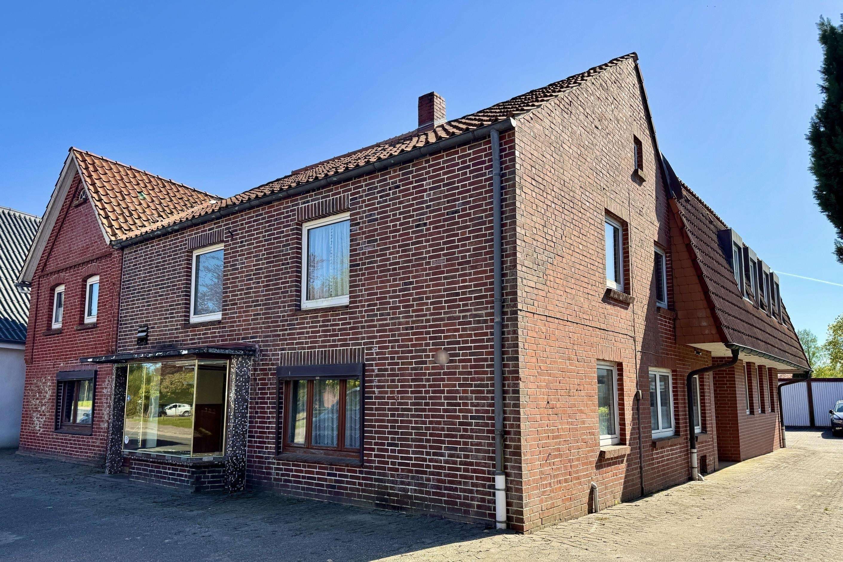 Wohn- und Geschäftshaus, Cuxhaven Kreis – Bild 1