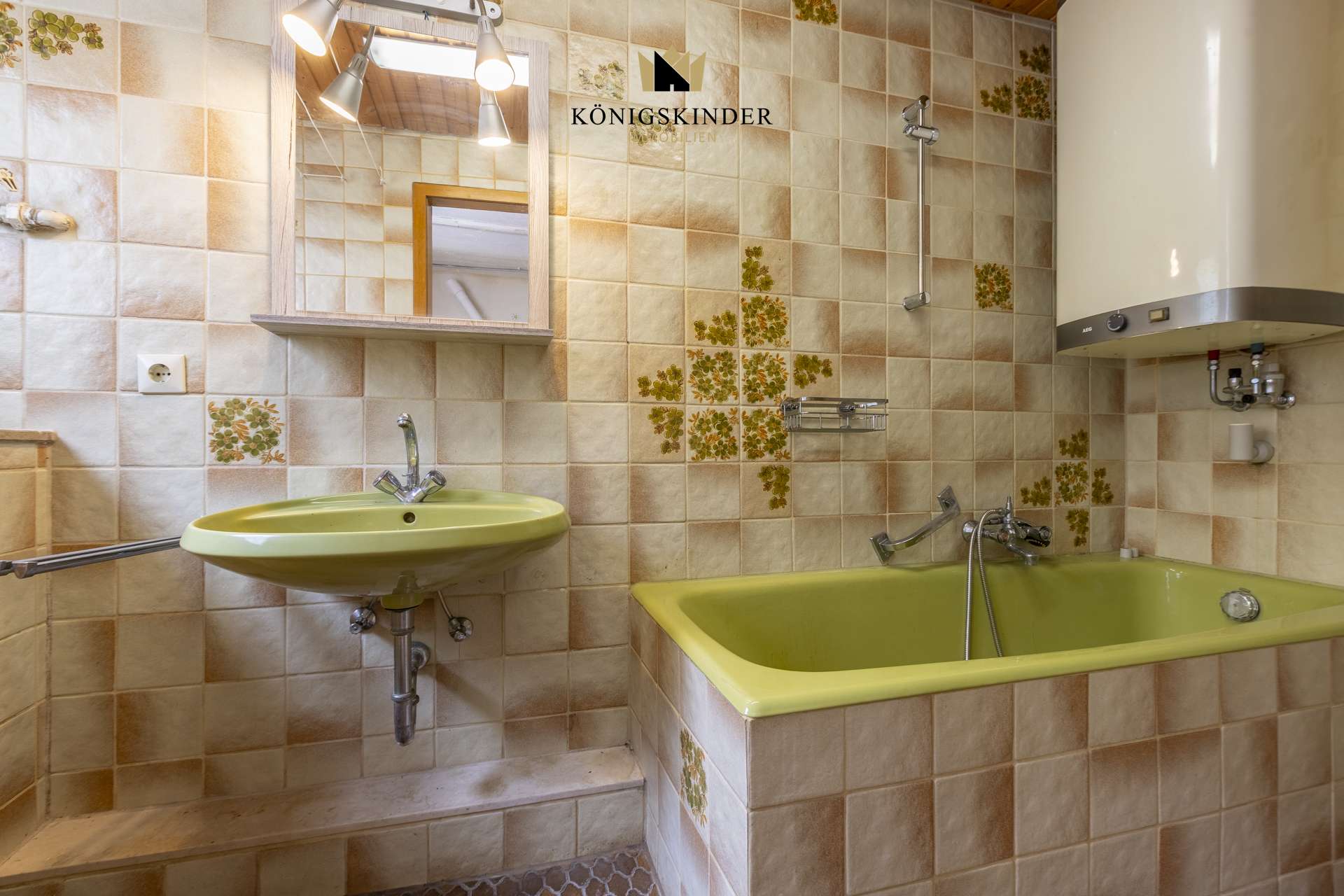 Immobilie in Hessigheim - Vielfalt trifft Potenzial: Zweifamilienhaus  mit beeindruckender Scheune in idyllischer Lage - Bild 8