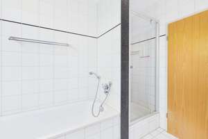 SCHWIND IMMOBILIEN - exklusive 3-Zimmerwohnung mit Balkon, Tiefgaragenplatz +  Fernsicht in Bestlage – Die vollständige Adresse der Immobilie erhältst du vom Anbieter., 64297 Eberstadt, Darmstadt – Vorschaubild 15