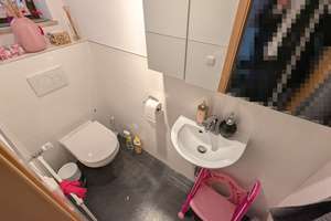 VERKEHRSBERUHIGT IM SCHÖNEN WOHNGEBIET VON AUBING, AUFWENDIG SANIERT, MIT 2 TERRASSEN & BALKON – Die vollständige Adresse der Immobilie erhältst du vom Anbieter., 81245 Altaubing, München – Vorschaubild 10