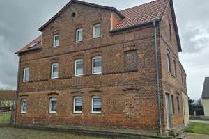 Großes Wohnhaus mit viel Potenzial! – Die vollständige Adresse der Immobilie erhältst du vom Anbieter., 6766 Bitterfeld-Wolfen – Vorschaubild 1