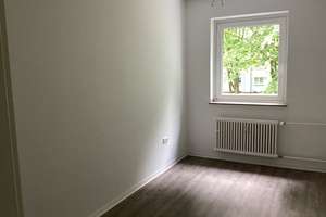Preiswerte, weitläufige 4,5-Zimmer-Wohnung – Dorstener Str. 105, 45894 Buer, Gelsenkirchen – Vorschaubild 3
