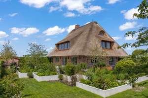 Exklusives Einzelhaus mit einmaligen Blick in die Morsumer Wiesen – Die vollständige Adresse der Immobilie erhältst du vom Anbieter., 25980 Sylt (Gemeinde) – Vorschaubild 3