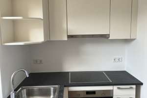 Sonnige 2,5 Zimmer DG-Wohnung in Stöcken – Obentrautstraße 00, 30419 Stöcken, Hannover – Vorschaubild 4