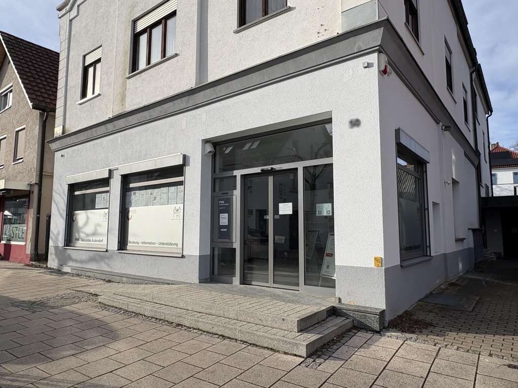Immobilie in Aulendorf - Zentral gelegenes Wohn- und Geschäftshaus in der historischen Altstadt von Aulendorf - Bild 1