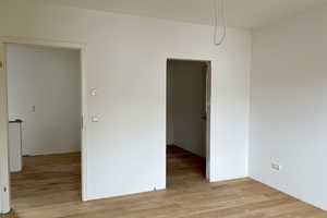 Vermietetes Einfamilienhaus (KfW40) mit Bergblick in guter Stadtrandlage – Traunstein (Kreis) – Vorschaubild 12