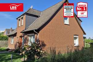 Charmantes Einfamilienhaus mit viel Platz in Garbsen – Die vollständige Adresse der Immobilie erhältst du vom Anbieter., 30827 Garbsen – Vorschaubild 1