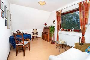 Gepflegte Doppelhaushälfte mit privatem Garten & Garage in Rudow – Die vollständige Adresse der Immobilie erhältst du vom Anbieter., 12357 Rudow, Berlin – Vorschaubild 8