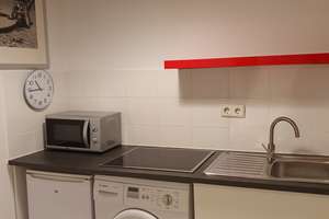 Exklusive, gepflegte 1-Zimmer-Wohnung mit Balkon und Einbauküche in Bogenhausen, München – Freischützstr. 110, 81927 Johanneskirchen, München – Vorschaubild 17