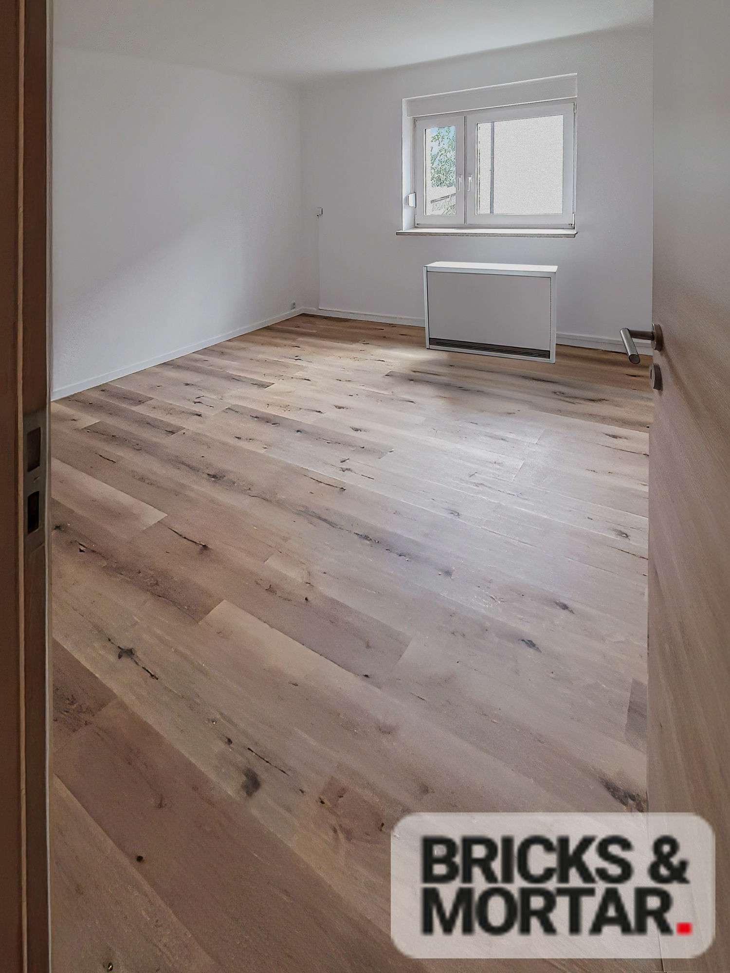 Immobilie in Lichtenfels - Solides 3-Parteienhaus in Schney – Kapitalanlage mit Potenzial oder teilweiser Eigennutzung - Bild 3