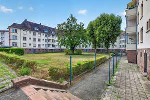 Ihr neues Zuhause in Mühlburg wartet! Charmante Altbauwohnung mit TG-Platz zu verkaufen! – Die vollständige Adresse der Immobilie erhältst du vom Anbieter., 76185 Mühlburg, Karlsruhe – Vorschaubild 15