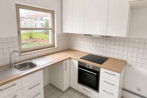 Erstbezug nach Renovierung: 3,5 Zimmer, große Terrasse, neue Küche & TG-Stellplatz – Badstr. 2, 72793 Pfullingen – Vorschaubild 7