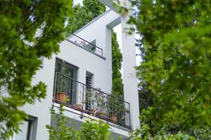 Ein Architektenhaus im Dialog mit dem Park. – 60437 Nieder-Erlenbach, Frankfurt am Main – Vorschaubild 5