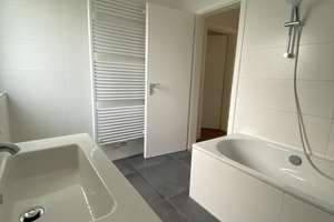 Helle, sanierte 3-Zimmer Wohnung mit pauschalen Nebenkosten in bevorzugter Lage – An Sankt Albertus Magnus 18, 45136 Bergerhausen, Essen – Vorschaubild 10