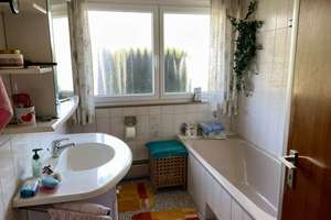 Ruhe, Raum & Charme der 70er mit viel Potenzial für junge Familien! – Die vollständige Adresse der Immobilie erhältst du vom Anbieter., 76593 Gernsbach – Vorschaubild 6