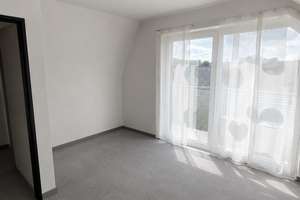 Gepflegte 2-Zimmer-Maisonette-Wohnung mit Balkon und Garage in ruhiger Lage von Krefeld – Marktstr. 324b, 47804 Kempener Feld/Baackeshof, Krefeld – Vorschaubild 11