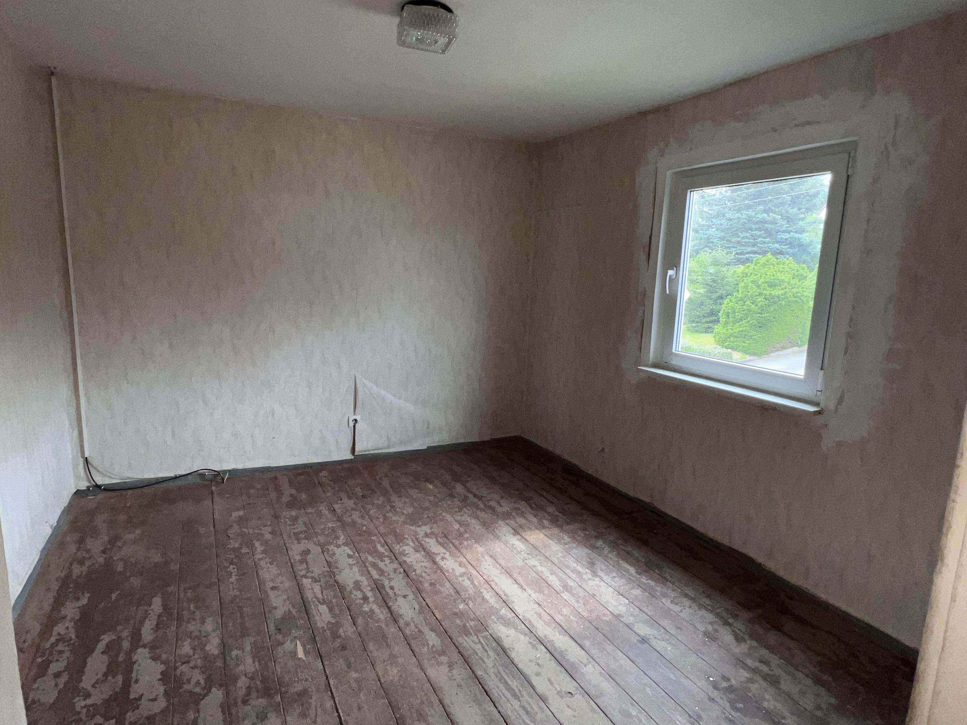 Immobilie in Oelsnitz/Erzgeb. - Für den Handwerker in bester Wohnlage  - Bild 2