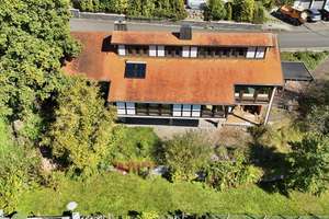 Tolles Einfamilienhaus mit viel Platz und Möglichkeiten – Die vollständige Adresse der Immobilie erhältst du vom Anbieter., 35767 Breitscheid – Vorschaubild 4