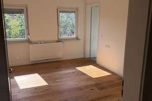 Klassisch & Schön. Luxuriös sanierte 2-Zimmer-Wohnung im beliebten Stuttgarter Westen. – Paulusstraße 22, 70197 Vogelsang, Stuttgart – Vorschaubild 5