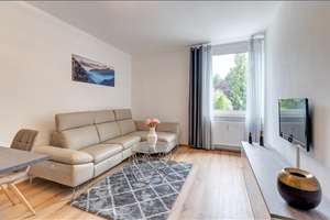 Möbliert: Sehr schöne möblierte Wohnung in Oberföhring – Die vollständige Adresse der Immobilie erhältst du vom Anbieter., 81925 Herzogpark, München – Vorschaubild 2