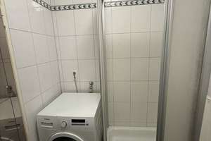 Sonnige 3-Zi-Wohnung mit Stellplatz in Lerchenau, 5 Min. Fahrzeit zum OEZ – Joseph-Seifried-Str. 26, 80995 Lerchenau-West, München – Vorschaubild 8