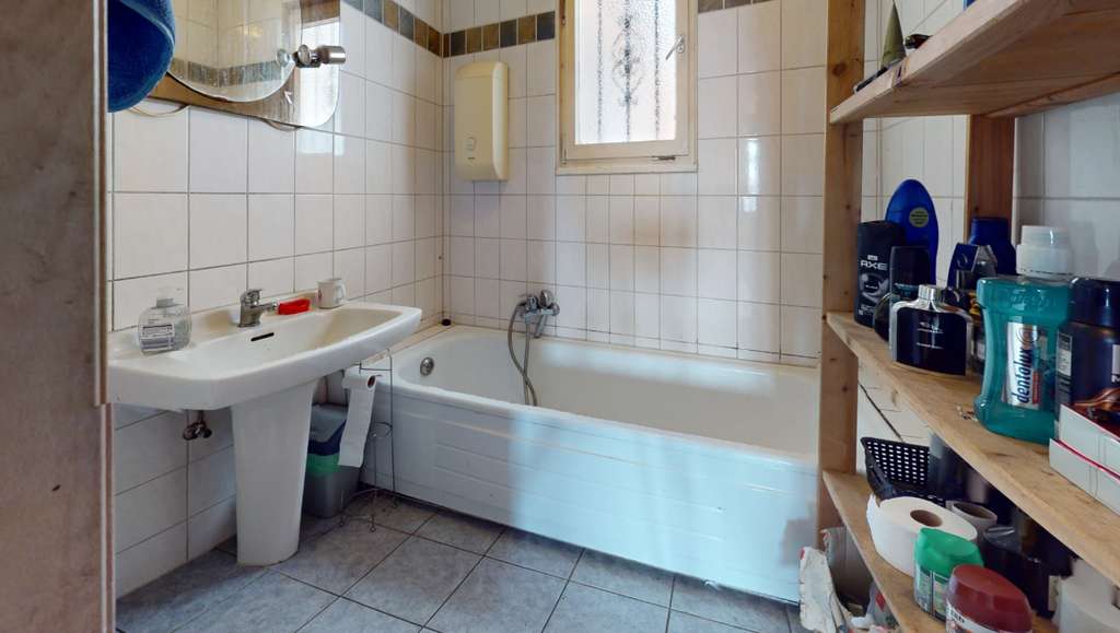 Immobilie in Kammerforst - Mehrfamilienhaus mit Potenzial, Werkstatt und traumhaftem Ausblick in Kammerforst - Bild 4