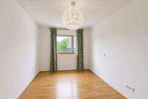 Helle 3-Zimmer-Maisonettewohnung mit Galerie und Balkon – 65191 Sonnenberg, Wiesbaden – Vorschaubild 9