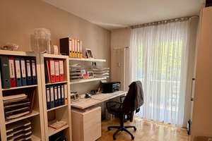 Möblierte 4-Zimmer-Wohnung mit Südwestbalkon, Privatgarten und TG-Stellplatz in Bestlage – Schwindstraße 8, 76135 Südweststadt, Karlsruhe – Vorschaubild 12