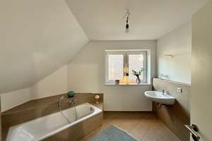 Frühling auf der neuen Terrasse? EINZIEHEN UND WOHLFÜHLEN – Salzweg x, 24558 Henstedt-Ulzburg – Vorschaubild 13