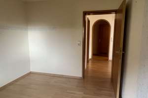 Wohnen mit Charakter: Modernisierte 3,5-Zimmer-Wohnung in Freudenstadt – Moselstraße 10, 72250 Freudenstadt – Vorschaubild 17