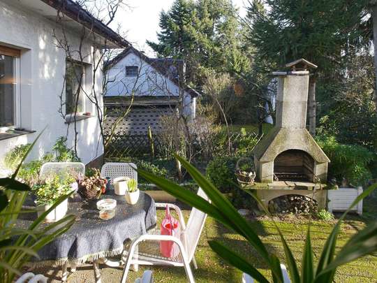 Sanierungsbedürftiger Winkelbungalow im Rudower Blumenviertel - Bild 4
