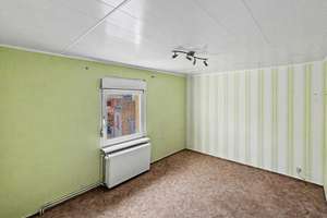 Viel Platz für die Familie – Charmantes Einfamilienhaus mit ca. 250 m² Wohnfläche in Hötensleben – Die vollständige Adresse der Immobilie erhältst du vom Anbieter., 39393 Hötensleben – Vorschaubild 8