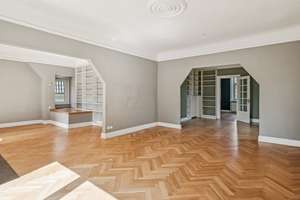 Großzügige Jugendstilvilla mit Charme, Garten und viel Platz für die ganze Familie – Die vollständige Adresse der Immobilie erhältst du vom Anbieter., 22587 Blankenese, Hamburg – Vorschaubild 8